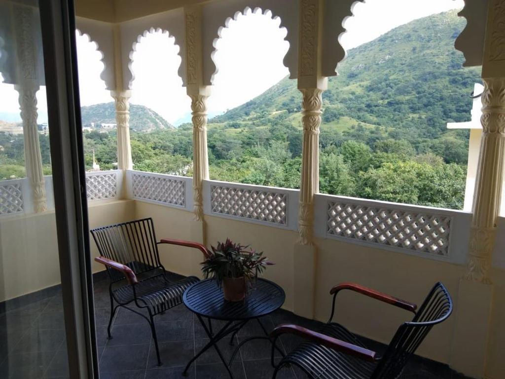 Golden Hands - Palace Raj Kumbha Kumbhalgarh Buitenkant foto
